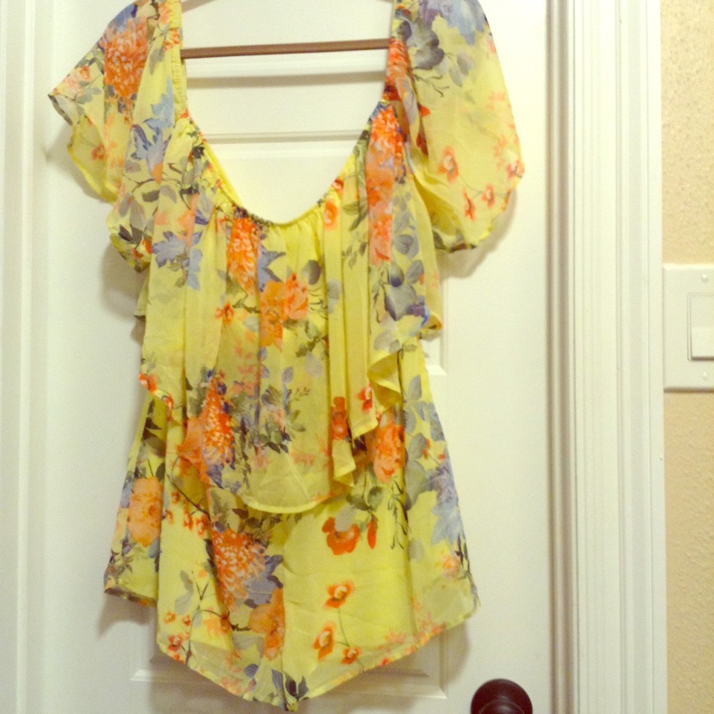 Beautiful Cold Shoulder Short Romper